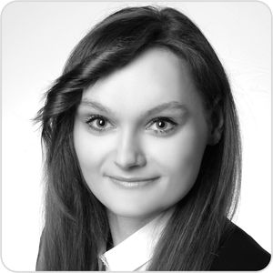 Nasz zespół 9 Anna_Bak_photo_2018_bw_rounded_transparent_min