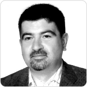 Nasz zespół 2 Bargiel_Piotr_photo_2014_bw_rounded_transparent_min